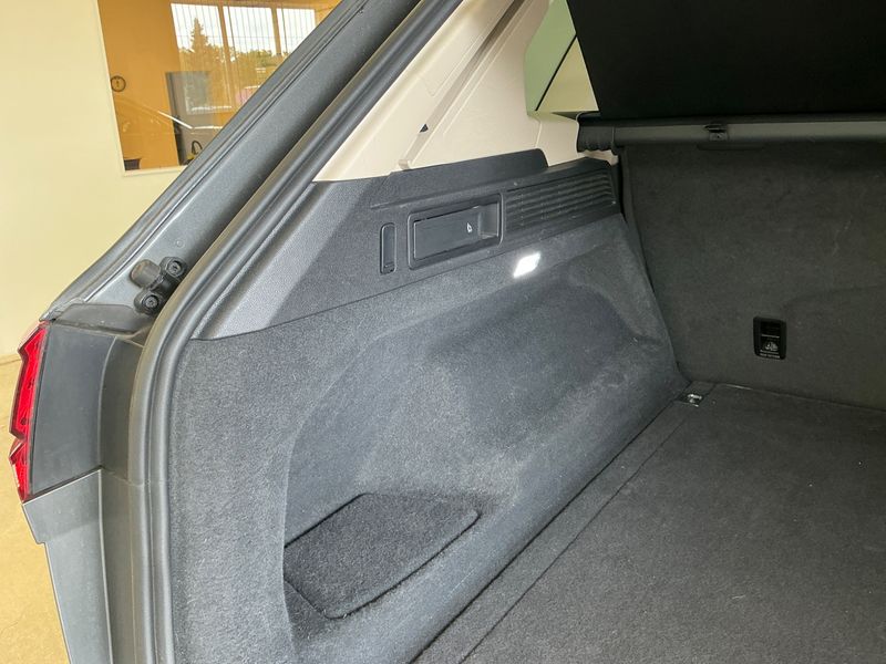 Volkswagen Touareg 3.0 V6 TDI Atmosphere 4Motion 2021 – снимка 32
