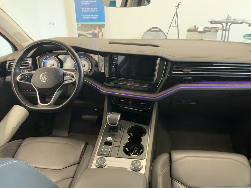 Volkswagen Touareg 3.0 V6 TDI Atmosphere 4Motion 2021 – снимка 17