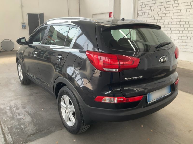 Kia Sportage 1.7 CRDi Active 2WD 2015 – снимка 6
