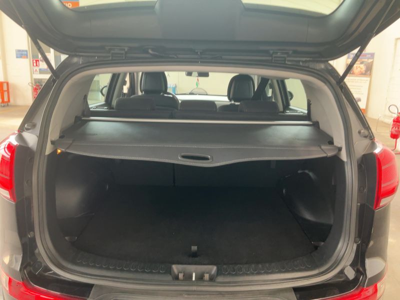 Kia Sportage 1.7 CRDi Active 2WD 2015 – снимка 15