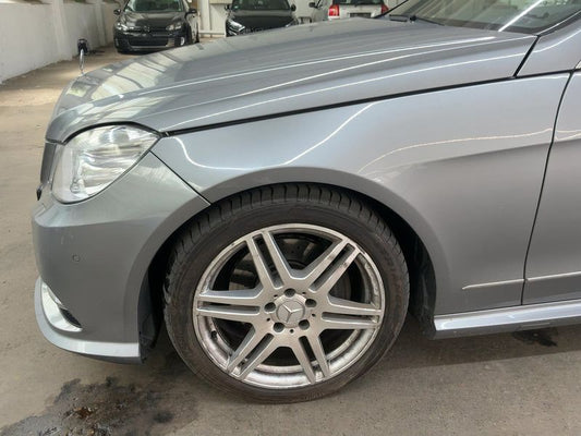 Mercedes-Benz E-Klasse E 300 Hybrid T BlueTEC Avantgarde 2012 – снимка 2