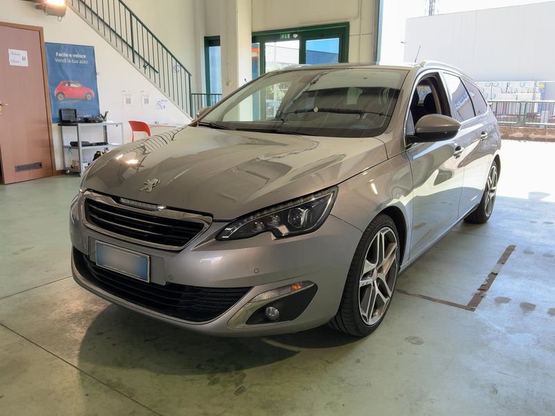 Peugeot 308 1.6 Blue-HDi Allure 2015 – снимка 1