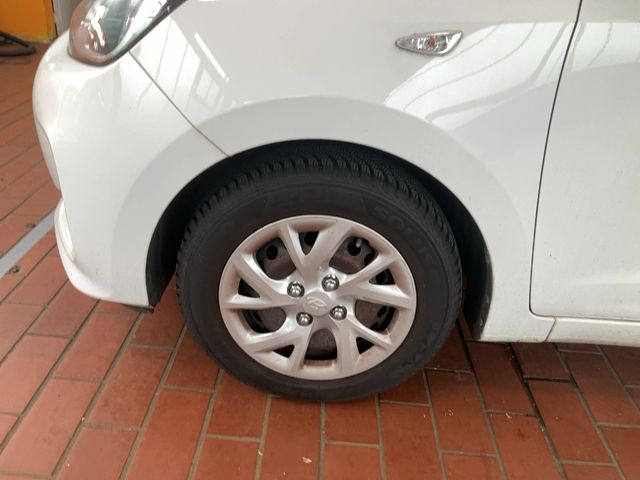 Hyundai i10 1.0 Basis 2017 – снимка 3