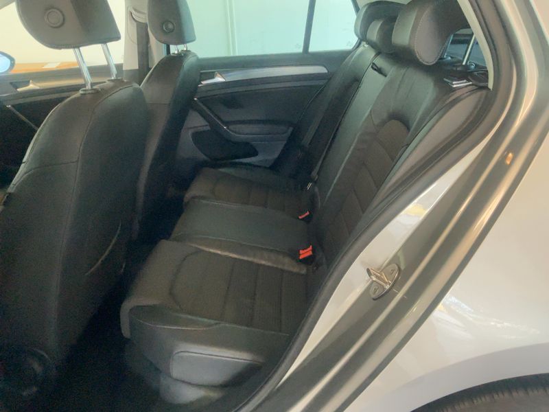 Volkswagen Golf VII 1.4 TSI Comfortline BlueMotion Tech 2013 – снимка 19