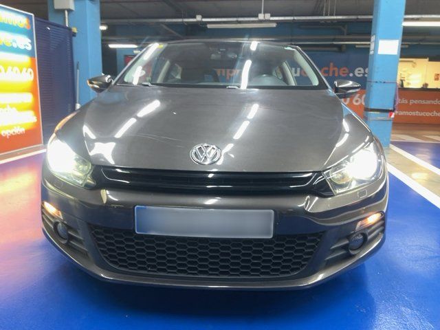 Volkswagen Scirocco 2.0 TDI BlueMotion Tech 2013 – снимка 14