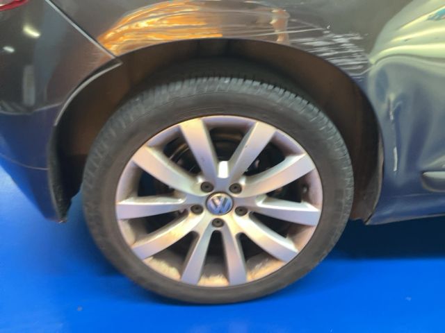 Volkswagen Scirocco 2.0 TDI BlueMotion Tech 2013 – снимка 9