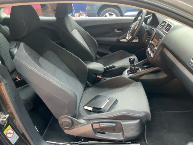 Volkswagen Scirocco 2.0 TDI BlueMotion Tech 2013 – снимка 16