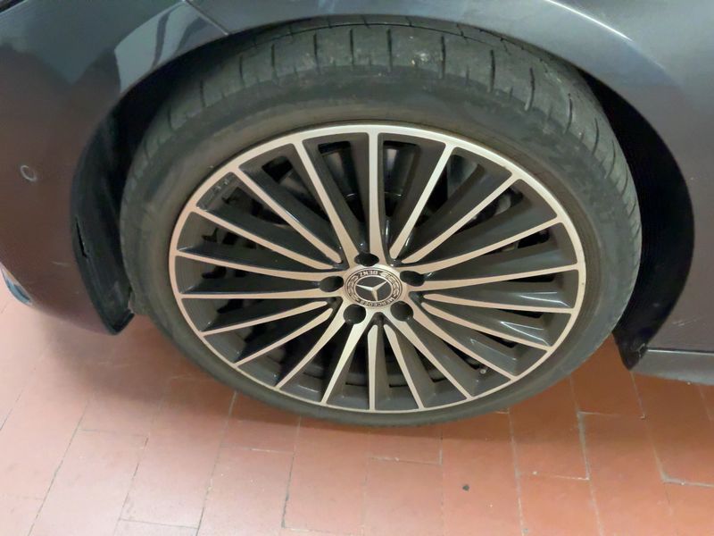 Mercedes-Benz C-Klasse C 180 Mild-Hybrid AMG Line 2024 – снимка 3