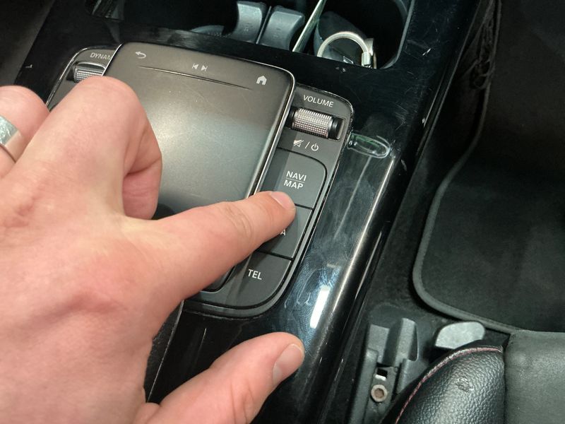 Mercedes-Benz A-Klasse A 180 AMG Line 2021 – снимка 24