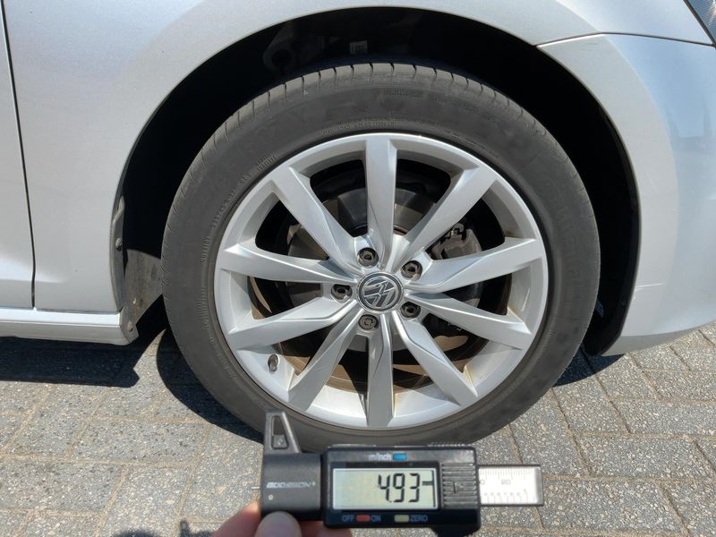 Volkswagen Golf VII 1.6 TDI Highline BlueMotion Tech 2015 – снимка 11