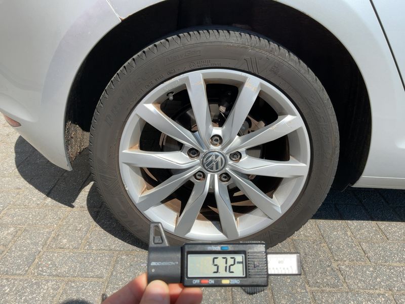 Volkswagen Golf VII 1.6 TDI Highline BlueMotion Tech 2015 – снимка 9