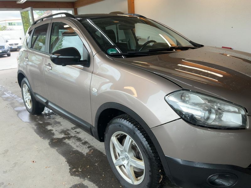 Nissan Qashqai 2.0 dCi 360 4x4 2013 – снимка 12