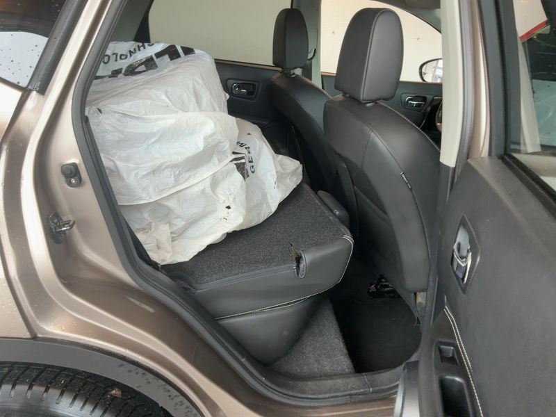 Nissan Qashqai 2.0 dCi 360 4x4 2013 – снимка 20