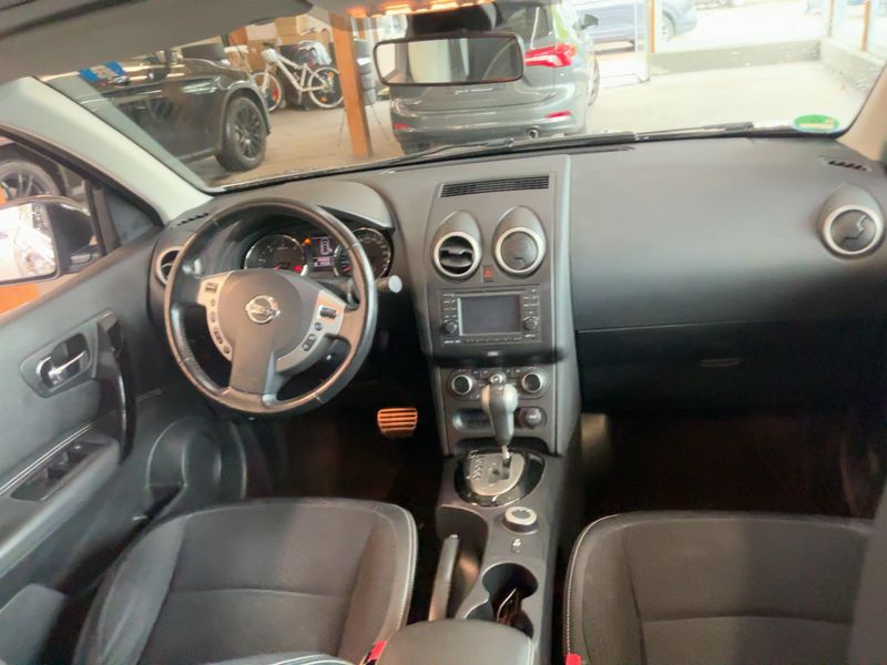 Nissan Qashqai 2.0 dCi 360 4x4 2013 – снимка 18