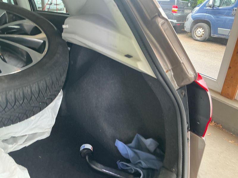 Nissan Qashqai 2.0 dCi 360 4x4 2013 – снимка 31