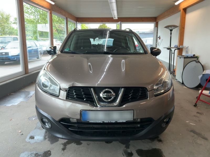 Nissan Qashqai 2.0 dCi 360 4x4 2013 – снимка 14