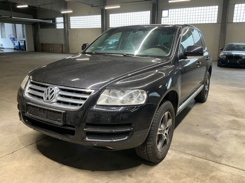 Volkswagen Touareg 4.2 V8 2004 – снимка 1