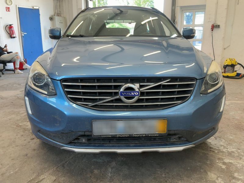 Volvo XC60 2.0 D4 Momentum 2WD 2017 – снимка 14