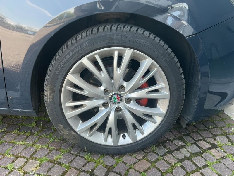 Alfa Romeo Giulietta 1.6 JTD Super 2016 – снимка 11