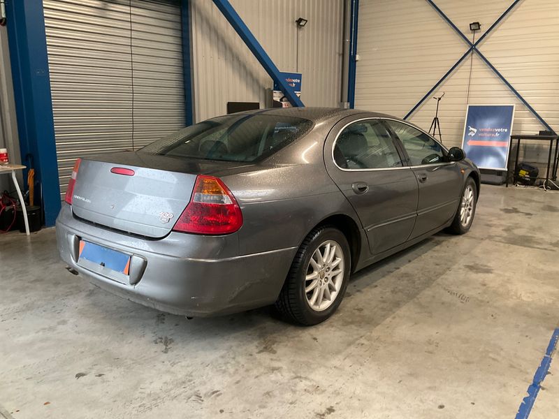Chrysler 300 M 2.7 V6 2004 – снимка 2