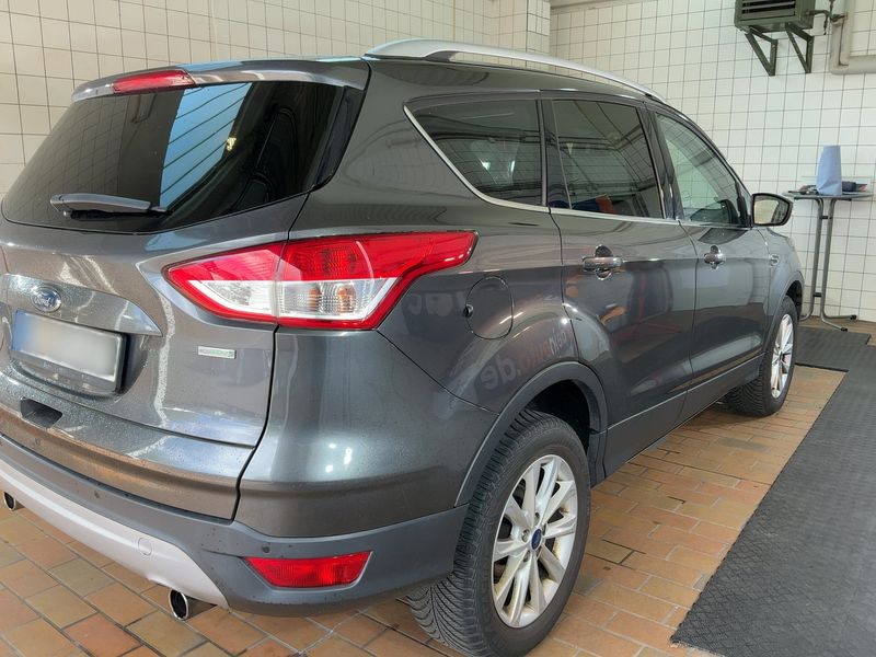 Ford Kuga 1.5 EcoBoost Titanium 2016 – снимка 8