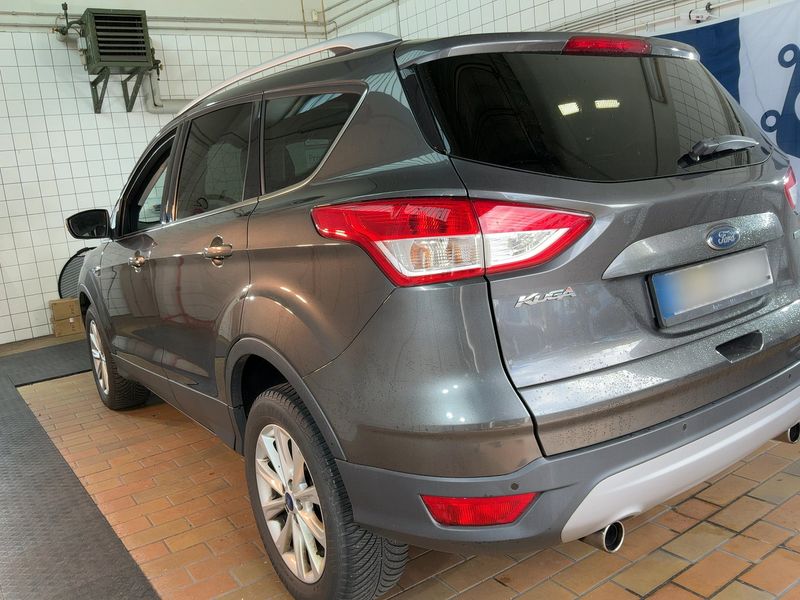 Ford Kuga 1.5 EcoBoost Titanium 2016 – снимка 6
