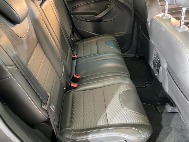 Ford Kuga 1.5 EcoBoost Titanium 2016 – снимка 19