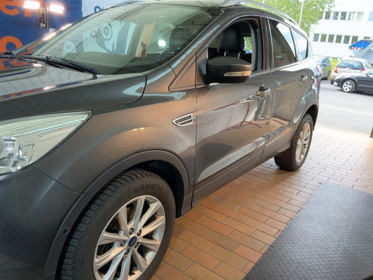 Ford Kuga 1.5 EcoBoost Titanium 2016 – снимка 2