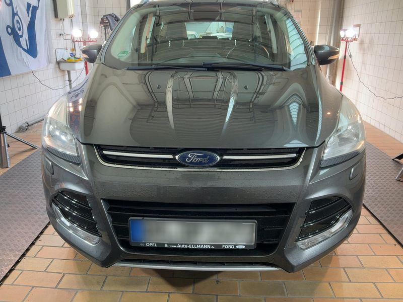 Ford Kuga 1.5 EcoBoost Titanium 2016 – снимка 14