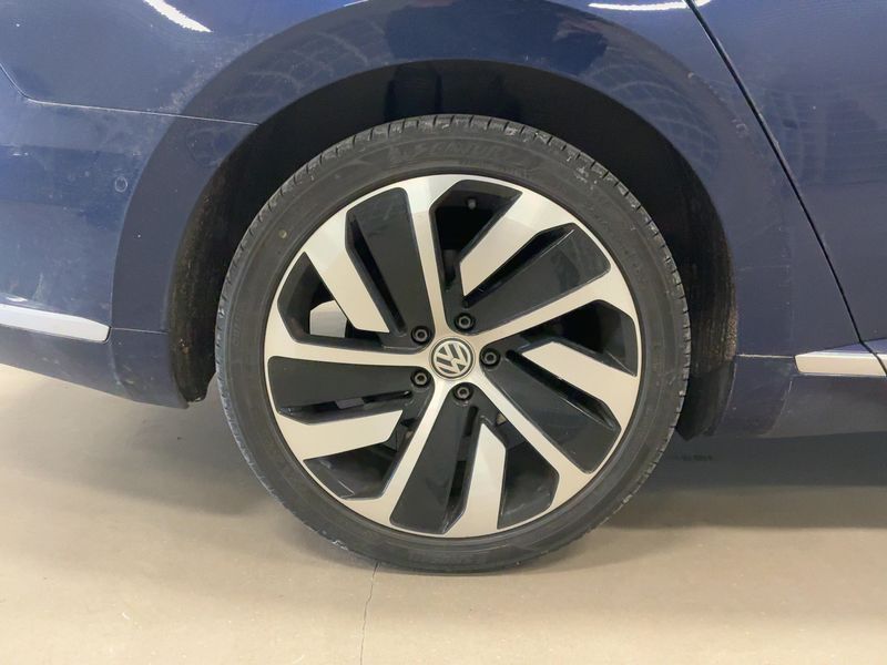 Volkswagen Arteon 2.0 TDI R-Line 4Motion 2019 – снимка 9