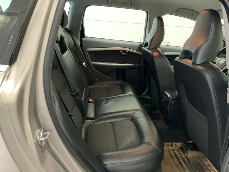 Volvo V70 2.0 D3 Momentum 2015 – снимка 20