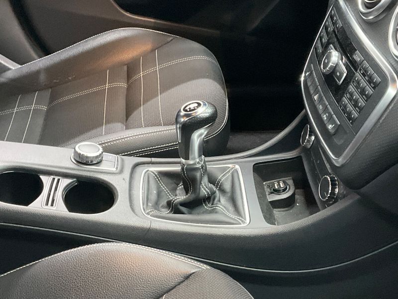Mercedes-Benz A-Klasse A 200 CDI BlueEfficiency Urban 2013 – снимка 28