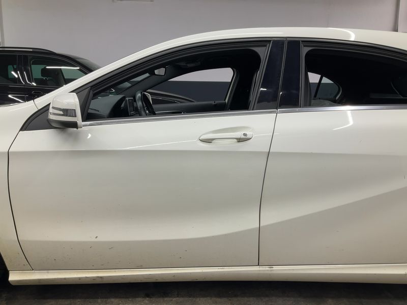 Mercedes-Benz A-Klasse A 200 CDI BlueEfficiency Urban 2013 – снимка 4