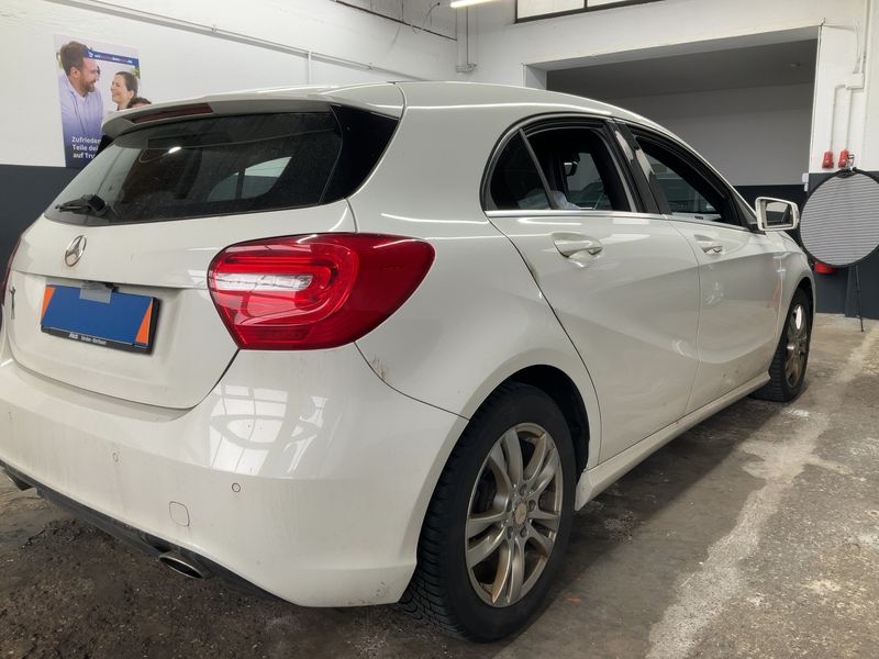Mercedes-Benz A-Klasse A 200 CDI BlueEfficiency Urban 2013 – снимка 8