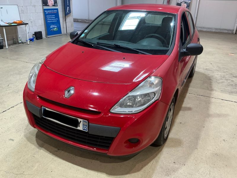 Renault Clio 1.5 dCi Authentique 2010 – снимка 1