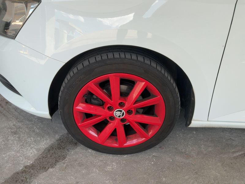 Skoda Fabia 1.4 TDI Red & Grey 2016 – снимка 3