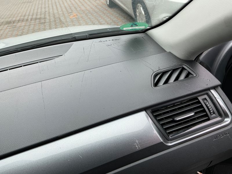 Skoda Rapid Spaceback 1.6 TDI 2015 – снимка 38