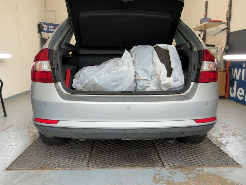 Skoda Rapid Spaceback 1.6 TDI 2015 – снимка 10