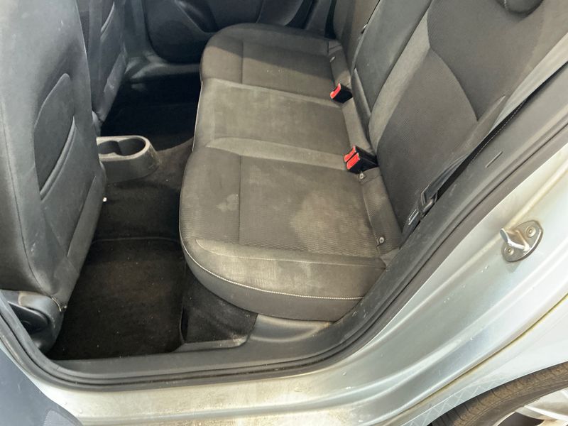 Skoda Rapid Spaceback 1.6 TDI 2015 – снимка 47