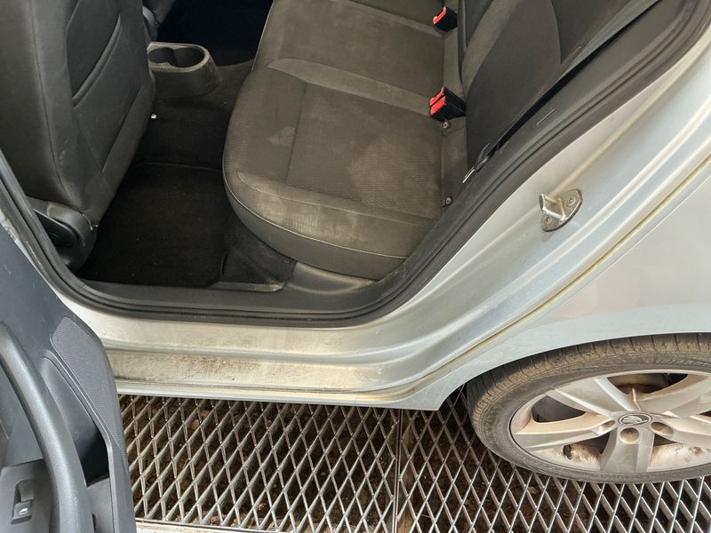 Skoda Rapid Spaceback 1.6 TDI 2015 – снимка 48
