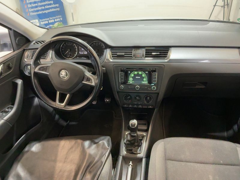 Skoda Rapid Spaceback 1.6 TDI 2015 – снимка 12