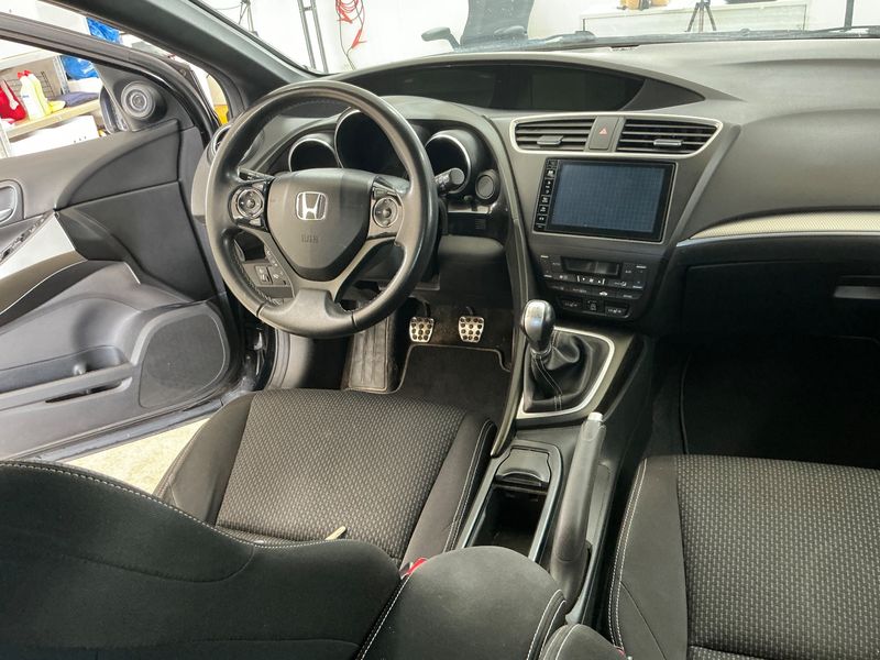 Honda Civic 1.6 DTEC I-DTEC Sport 2015 – снимка 18