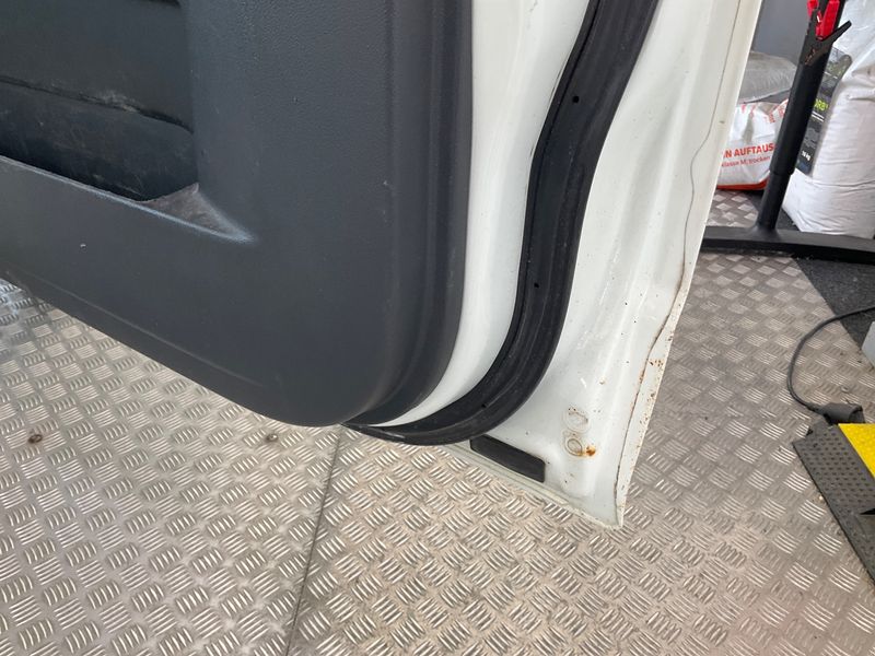 Isuzu D-MAX 2.5 Turbodiesel Double Cab Basis 4WD 2012 – снимка 29