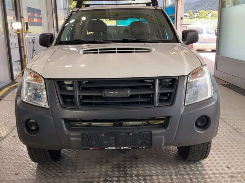Isuzu D-MAX 2.5 Turbodiesel Double Cab Basis 4WD 2012 – снимка 14