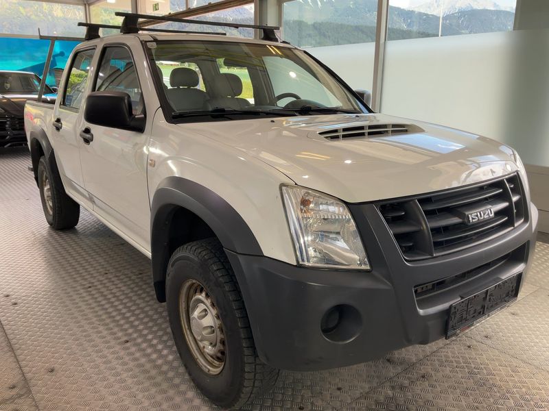 Isuzu D-MAX 2.5 Turbodiesel Double Cab Basis 4WD 2012 – снимка 12