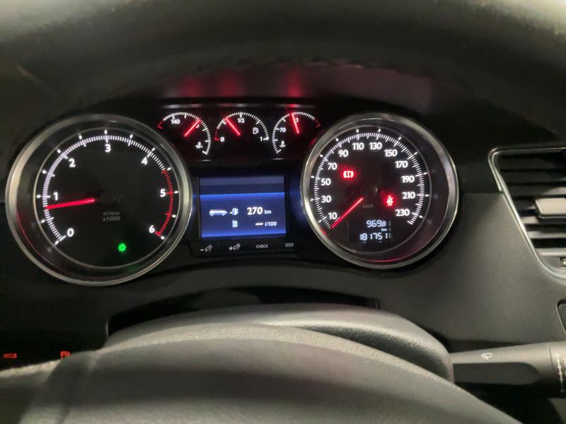 Peugeot 508 2.0 HDi Féline 2011 – снимка 18