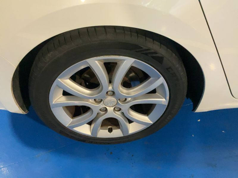 Peugeot 508 2.0 HDi Féline 2011 – снимка 9