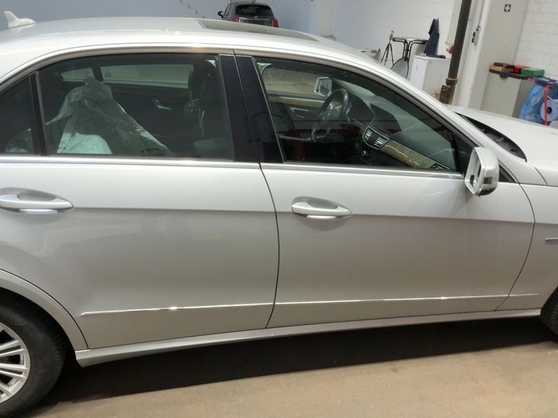 Mercedes-Benz E-Klasse E 200 CGI BlueEfficiency Elegance 2010 – снимка 10
