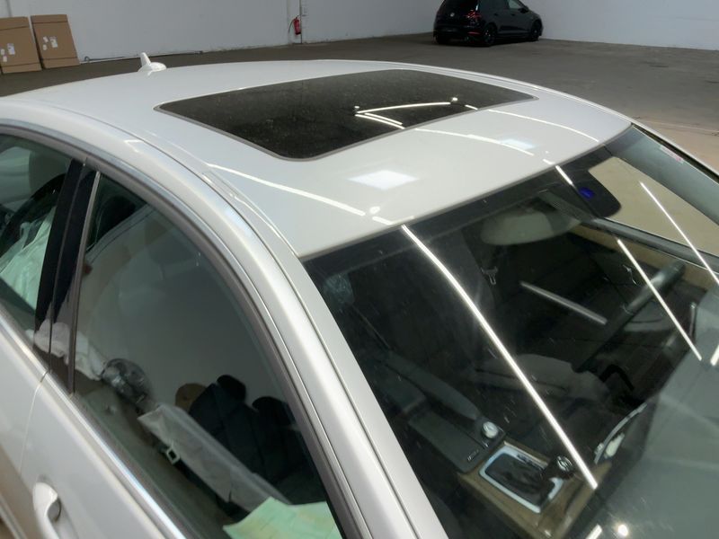 Mercedes-Benz E-Klasse E 200 CGI BlueEfficiency Elegance 2010 – снимка 13