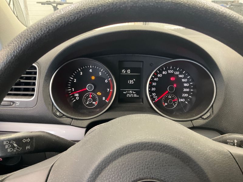 Volkswagen Golf VI 1.2 TSI Trendline 2011 – снимка 4